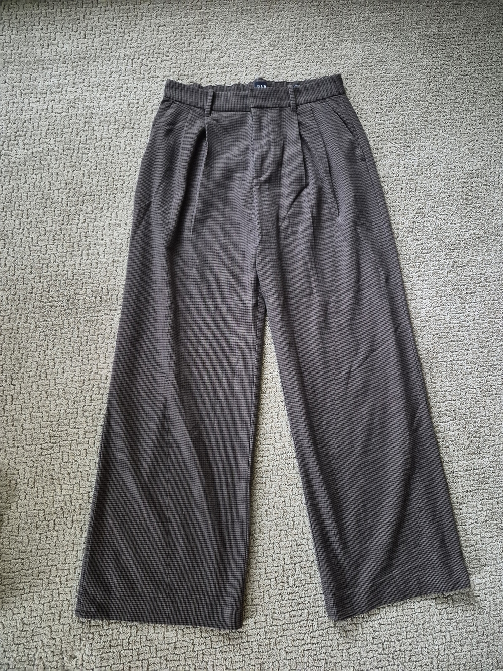 GAP Women’s Wide-Leg Plaid 365 Trouser in Brown